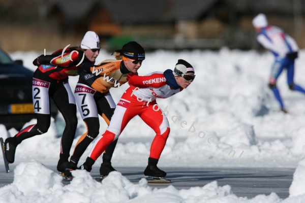 Schaatsmarathon wedstrijden op natuurijs