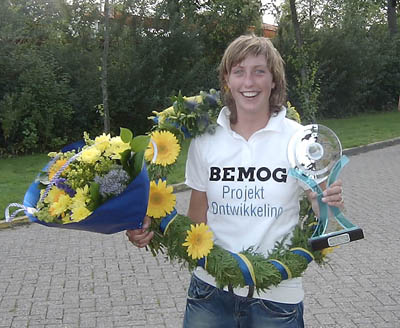 Erna Kijk in de Vegte wint skeelerklassieker Bartlehiem