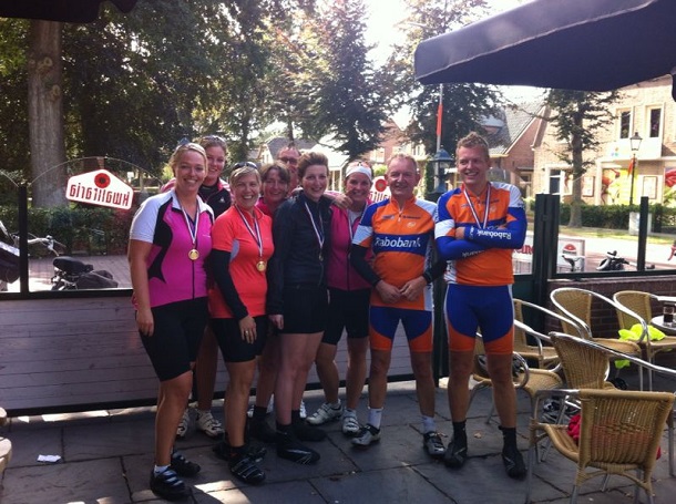 Dames rijden Sallandse Heuvelentocht (120km)